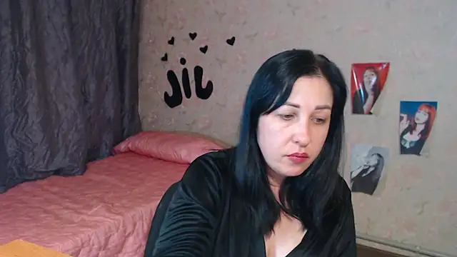 JillStevens online show from October 19, 2025, 3:56 pm