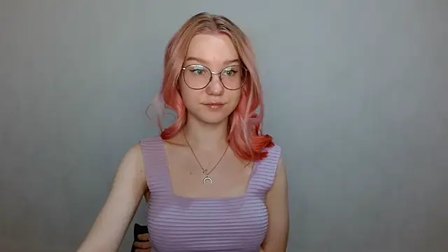 Snapshot of cindi_hot chatting on December 6, 2024, 9:54 am cindi hot online show from December 6, 2024, 9:54 am