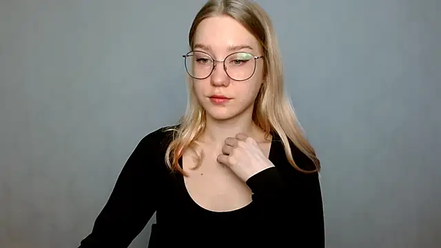 Snapshot of cindi_hot chatting on February 20, 2025, 8:06 am cindi hot online show from February 20, 2025, 8:06 am