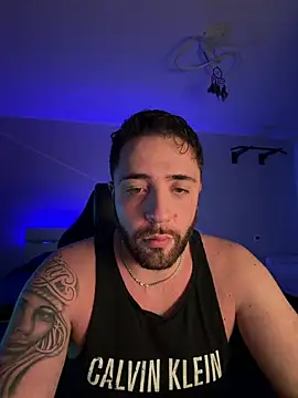 1ninefellababy online show from January 14, 2026, 9:09 pm