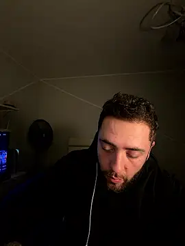 1ninefellababy online show from January 15, 2026, 6:11 pm