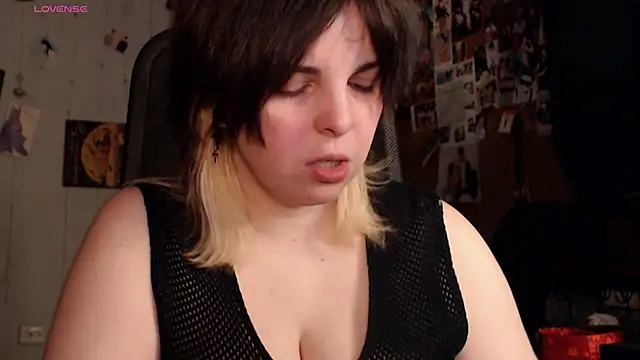 Snapshot of Saya_sweet chatting on February 8, 2026, 5:11 am Saya sweet online show from February 8, 2026, 5:11 am