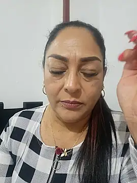 Gina Myers online show from April 9, 2026, 3:39 am