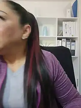 Gina Myers online show from June 2, 2026, 3:52 am