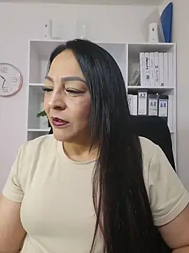 Gina Myers online show from June 4, 2026, 3:34 am