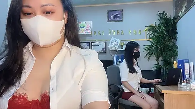Bamboo Swetie online show from December 3, 2024, 2:27 pm