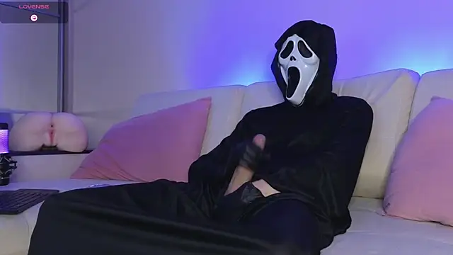 Snapshot of _FetishBoyFun_ chatting on October 28, 2025, 4:09 pm FetishBoyFun online show from October 28, 2025, 4:09 pm