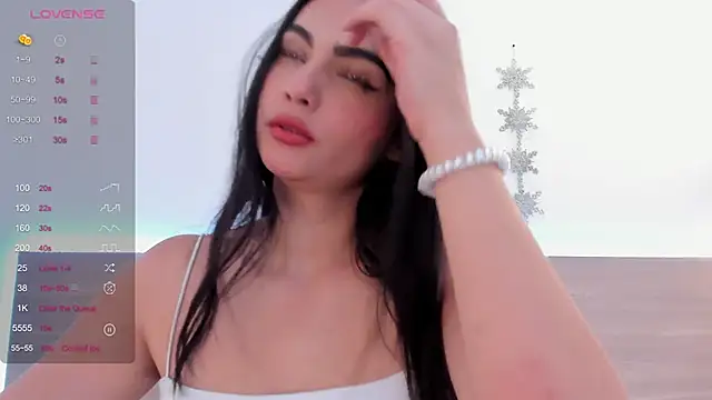 kareena basu online show from December 18, 2025, 6:36 pm