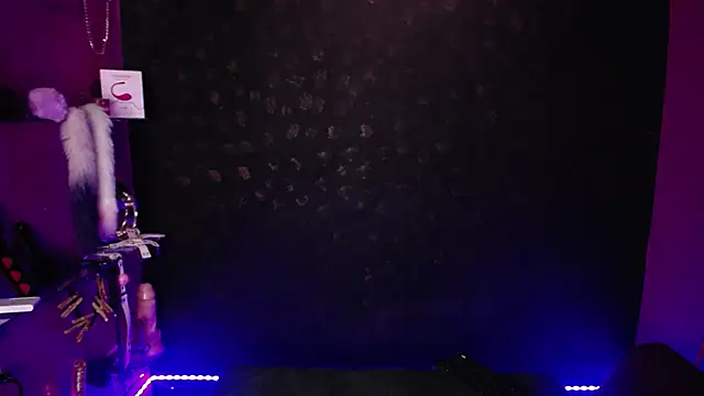 Snapshot of Alexa_Slave chatting on January 18, 2025, 10:39 pm Alexa Slave online show from January 18, 2025, 10:39 pm