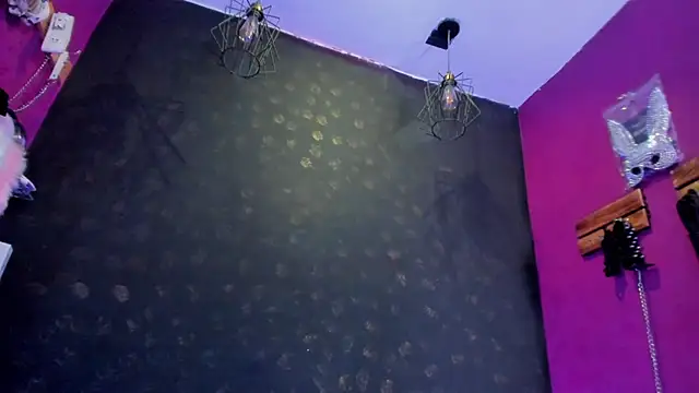 Alexa Slave online show from March 25, 2026, 7:20 pm