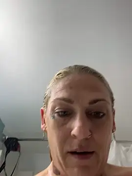 StaceyWildXo online show from July 22, 2026, 8:39 am