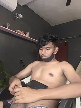 Snapshot of richardjames95 chatting on November 3, 2025, 7:15 pm richardjames95 online show from November 3, 2025, 7:15 pm