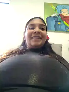 Snapshot of Sofythom1 chatting on February 7, 2025, 10:30 pm Sofythom1 online show from February 7, 2025, 10:30 pm