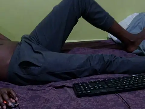 QUEEN-LIZ online show from September 27, 2025, 3:22 am