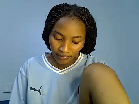 cute-alexis online show from October 12, 2025, 8:30 pm