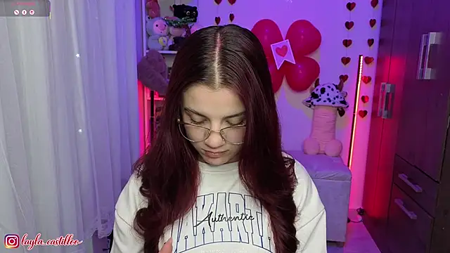 Layla castilloo online show from February 23, 2026, 10:18 pm