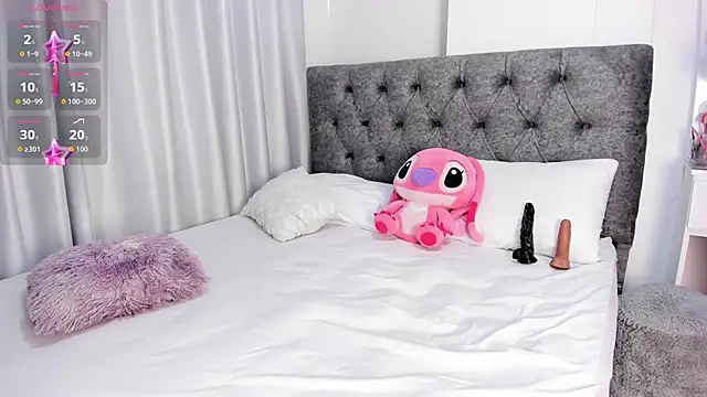 Snapshot of abbyfoxx_ chatting on October 5, 2025, 12:14 pm abbyfoxx online show from October 5, 2025, 12:14 pm