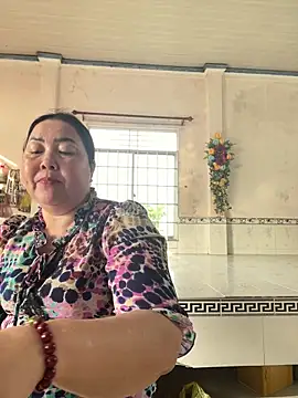 Snapshot of NDith chatting on February 6, 2026, 12:59 am NDith online show from February 6, 2026, 12:59 am