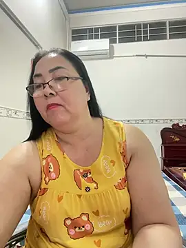 Snapshot of NDith chatting on February 11, 2026, 1:27 pm NDith online show from February 11, 2026, 1:27 pm