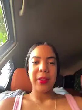 NAUGHTY LITTLE 18 online show from April 28, 2026, 10:04 pm