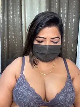 Snapshot of Oh-Monika chatting on September 22, 2025, 6:48 am Oh-Monika online show from September 22, 2025, 6:48 am