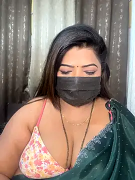 Snapshot of Oh-Monika chatting on November 13, 2025, 4:39 pm Oh-Monika online show from November 13, 2025, 4:39 pm