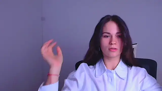 Loon Amore online show from January 4, 2025, 7:23 pm