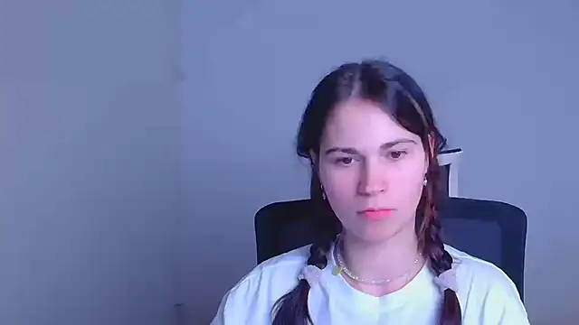 Loon Amore online show from January 29, 2025, 11:04 pm