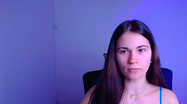 Loon Amore online show from February 7, 2025, 7:38 pm