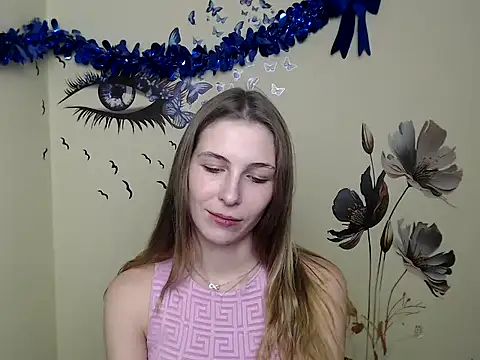 Snapshot of StrangerGi chatting on January 13, 2025, 1:17 pm StrangerGi online show from January 13, 2025, 1:17 pm