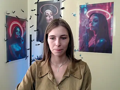 Snapshot of StrangerGi chatting on September 27, 2025, 6:18 am StrangerGi online show from September 27, 2025, 6:18 am