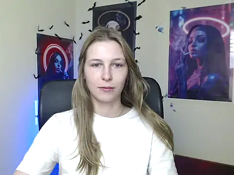 StrangerGi online show from June 5, 2026, 6:52 am