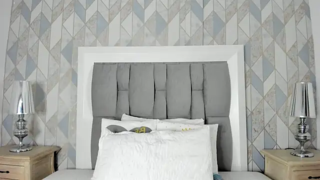 Snapshot of anais_cooper chatting on October 15, 2025, 11:32 am anais cooper online show from October 15, 2025, 11:32 am