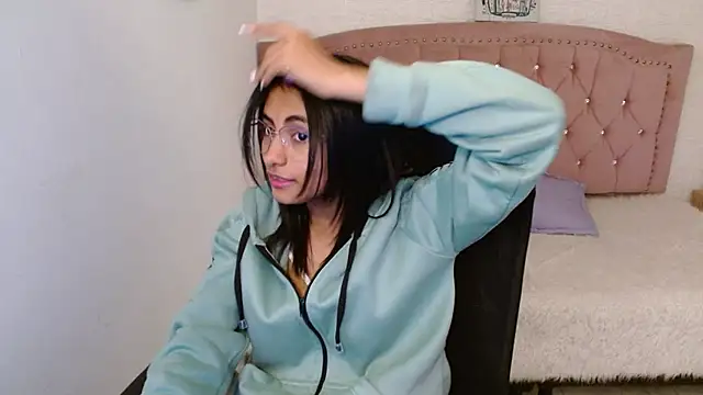 shaneelle online show from January 30, 2025, 9:15 am