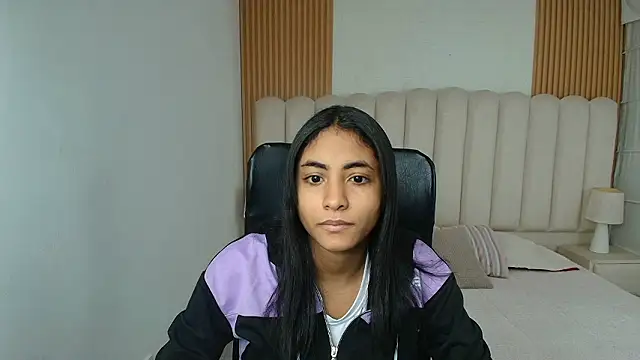 shaneelle online show from March 14, 2026, 3:01 am