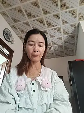 Sexy-ladyboobs20 online show from June 1, 2026, 1:18 am