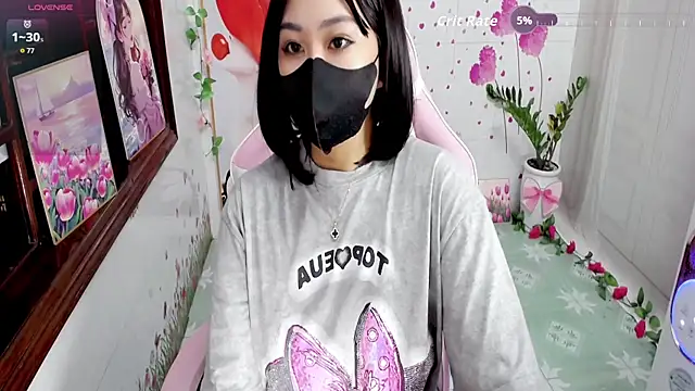 Snapshot of Kae_Jp chatting on October 12, 2025, 6:40 pm Kae Jp online show from October 12, 2025, 6:40 pm