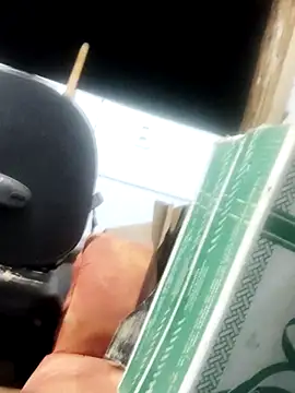 mula24876 online show from April 3, 2026, 5:16 am