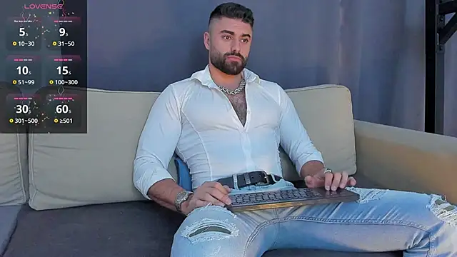 Snapshot of RawAdam chatting on December 14, 2024, 1:27 pm RawAdam online show from December 14, 2024, 1:27 pm