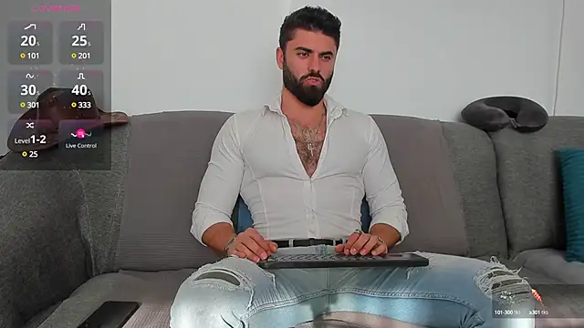 Snapshot of RawAdam chatting on March 5, 2025, 1:50 pm RawAdam online show from March 5, 2025, 1:50 pm