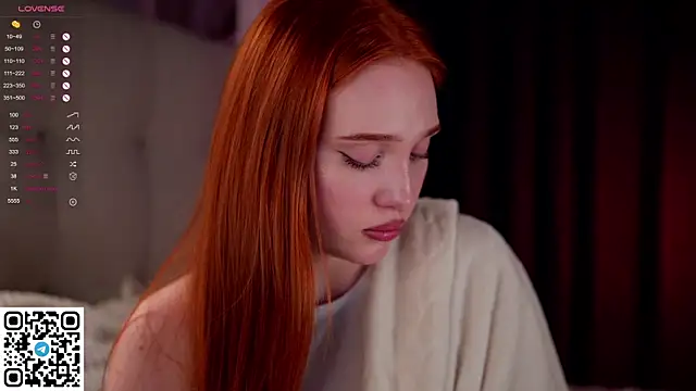 Snapshot of KleinGlif chatting on January 19, 2025, 11:12 am KleinGlif online show from January 19, 2025, 11:12 am