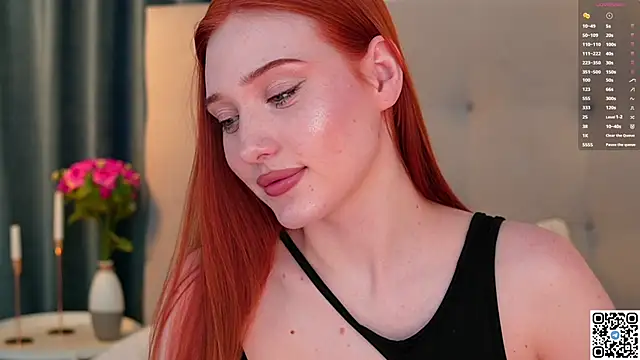 Snapshot of KleinGlif chatting on March 14, 2025, 9:14 am KleinGlif online show from March 14, 2025, 9:14 am