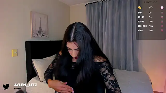 Snapshot of litz81 chatting on September 20, 2025, 12:33 am litz81 online show from September 20, 2025, 12:33 am