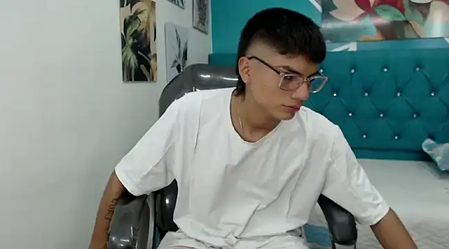 Snapshot of Noha_scott chatting on December 30, 2024, 10:55 pm Noha scott online show from December 30, 2024, 10:55 pm