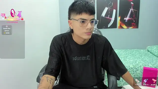 Snapshot of Noha_scott chatting on February 28, 2025, 11:23 pm Noha scott online show from February 28, 2025, 11:23 pm