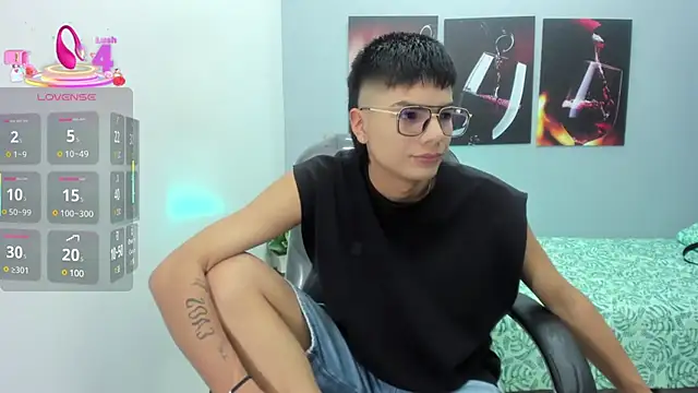 Snapshot of Noha_scott chatting on March 14, 2025, 11:00 pm Noha scott online show from March 14, 2025, 11:00 pm