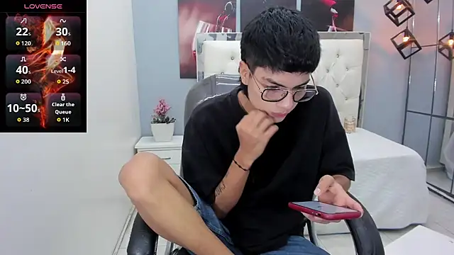 Snapshot of Noha_scott chatting on March 3, 2026, 11:43 pm Noha scott online show from March 3, 2026, 11:43 pm