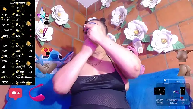 IngritBitch online show from October 18, 2025, 7:09 am