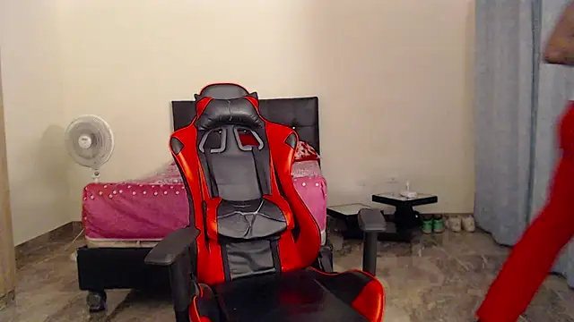 Couplex sexx online show from October 8, 2025, 8:34 am