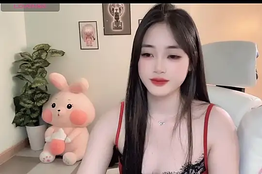  Aimy  online show from December 15, 2025, 8:07 am